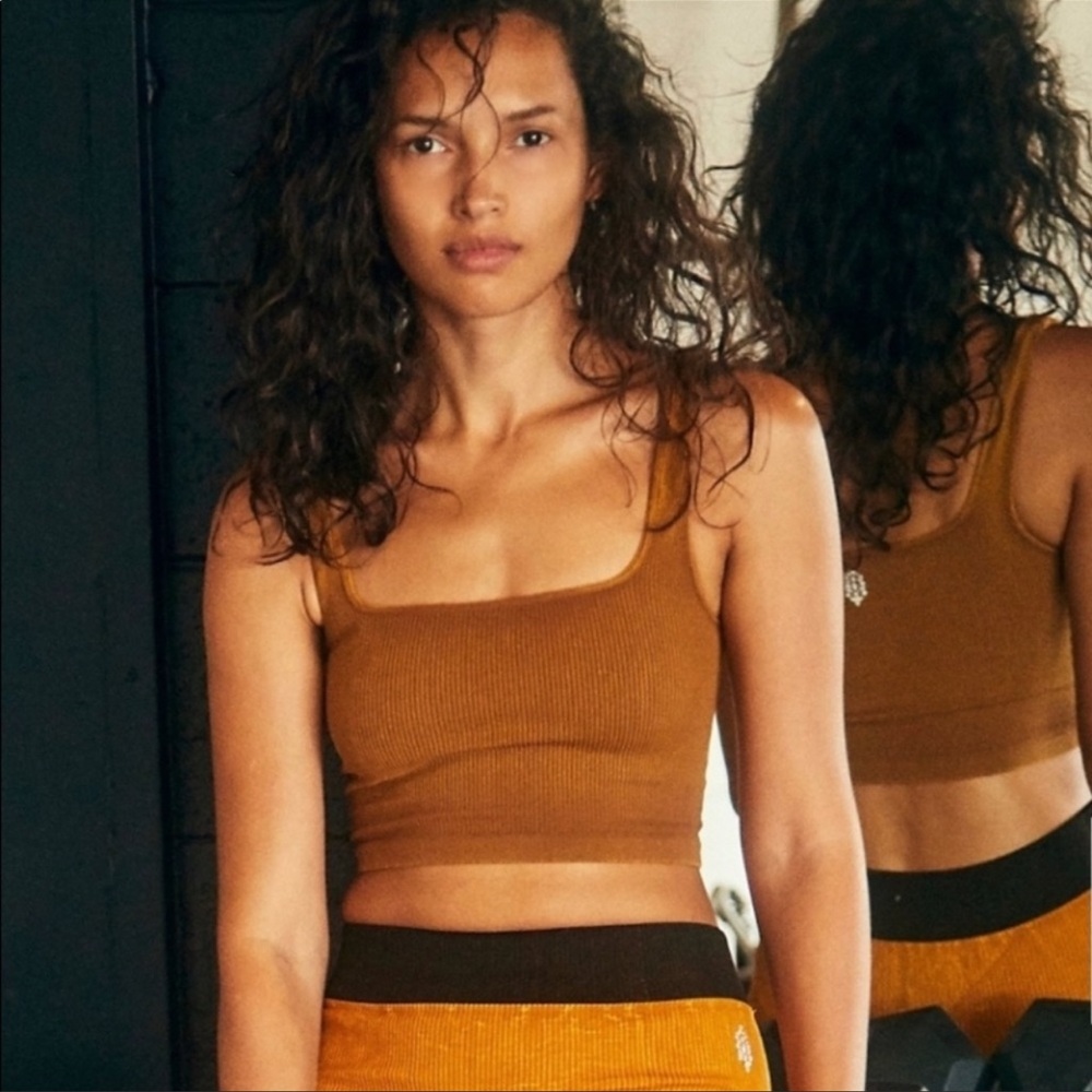 Free people movement top